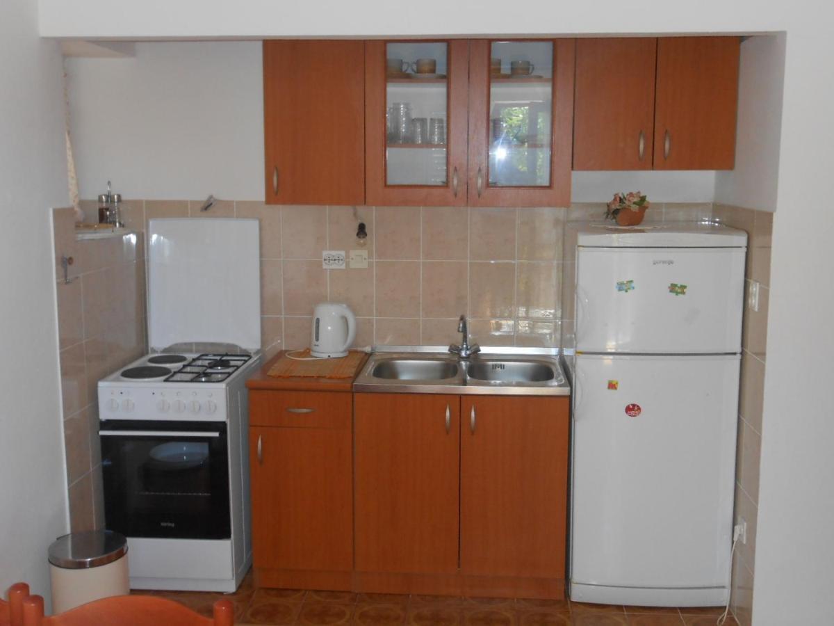 Apartment Groundfloor Jelsa  Exterior photo